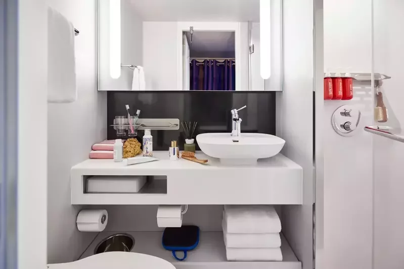 sea terrace bathroom